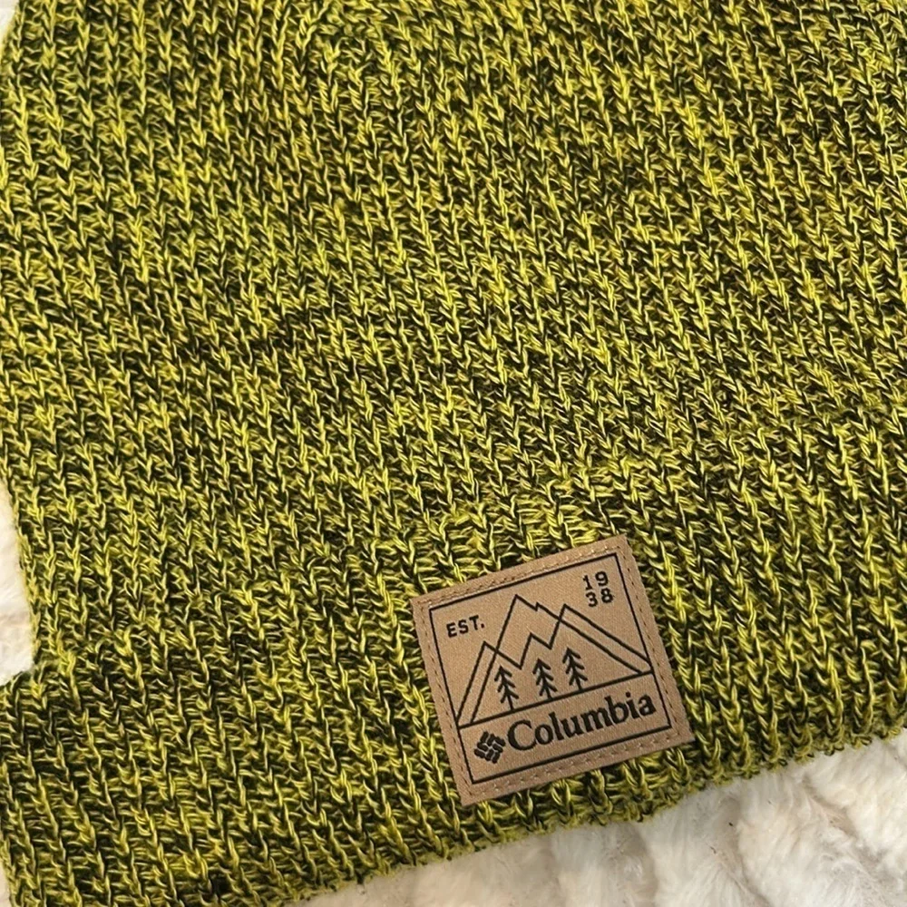 Columbia brand new